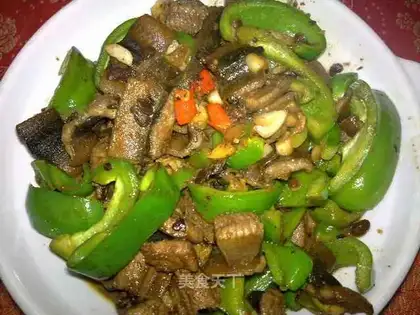 stir-fried eel slices with green pepper