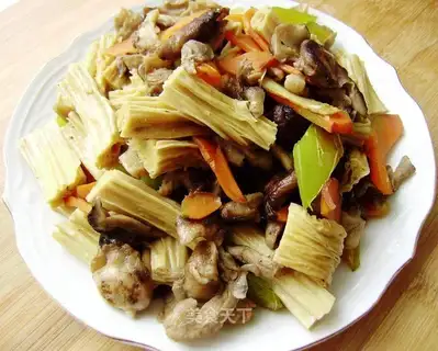 shiitake mushroom and tofu bamboo