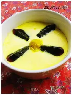 Three-color steamed egg