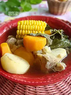 Mulberry and corn pork bone soup
