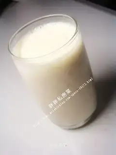 Kiwi milkshake