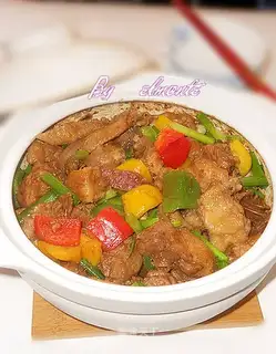 Jee-jee smooth chicken pot