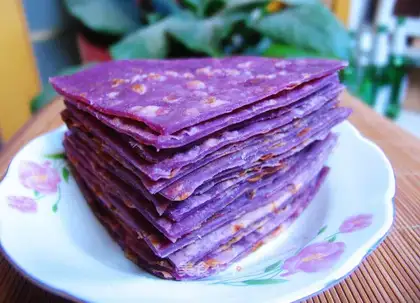 Purple sweet potato cake
