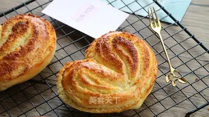 Heart-shaped coconut bread