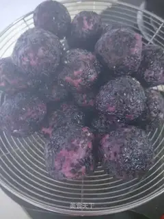Cheese potato ball