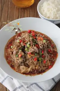 Soy sauce, fat cow, golden mushroom