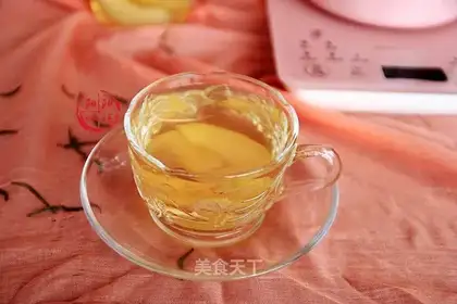 Peach green tea