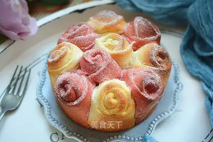 Rose bread