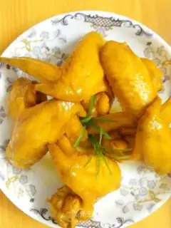 The salty chicken wings