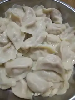 Cut the dumplings