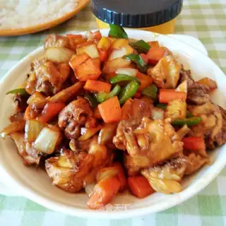Curry chicken