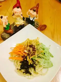 Cold noodles