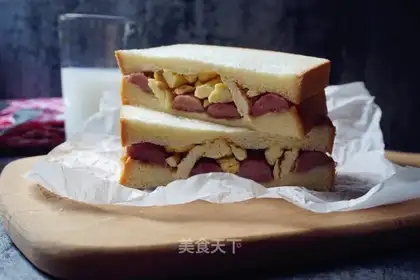 Sausage egg sandwich
