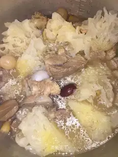 Cherokee pork soup