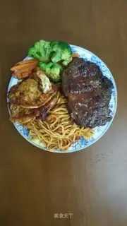 Fried omelet noodles