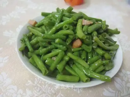 Ham sausage and beans