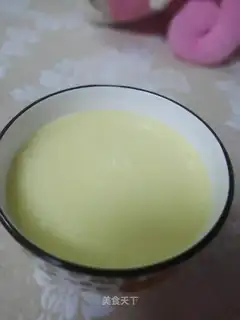 Homemade salad sauce