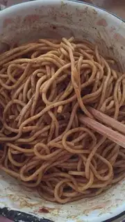 Wuhan's traditional hot noodles