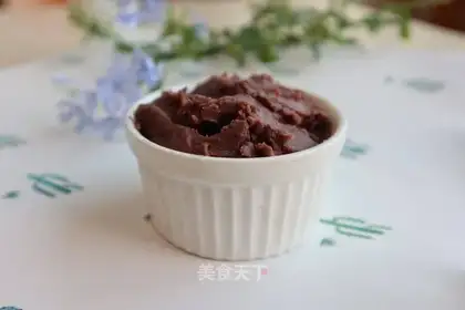 Homemade red bean sand