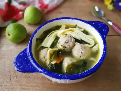 Soup with raisin