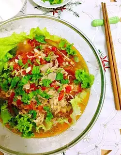 Sour soup, gold and lamb