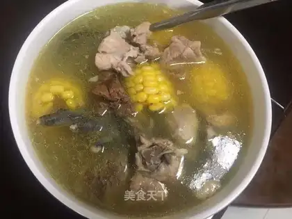 Stereo corn chicken soup