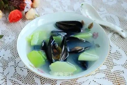 A bouquet soup