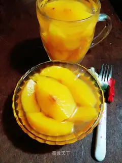 Peach candy