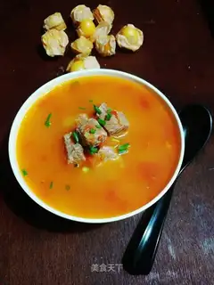 Tomato beef soup