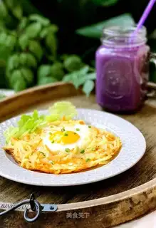 Potatoes, sun eggs