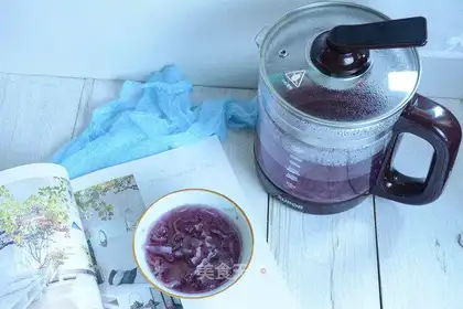 Purple potato silver ear soup