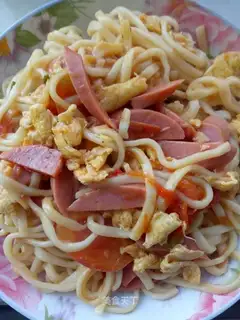 Tomato egg noodles