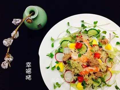 Quinoma salad