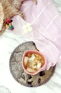 The rice lily pear soup