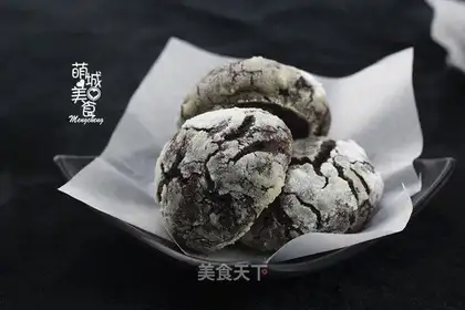 The self-explosive instrument cookies