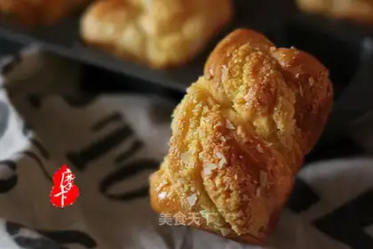 Coconut bread