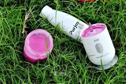 Banana shake of the flamingo