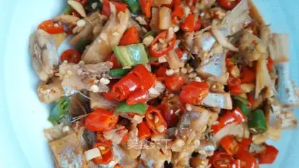 Chili fried headfish