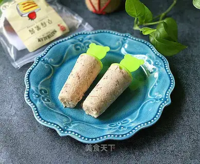 Strawberry jam ice cream