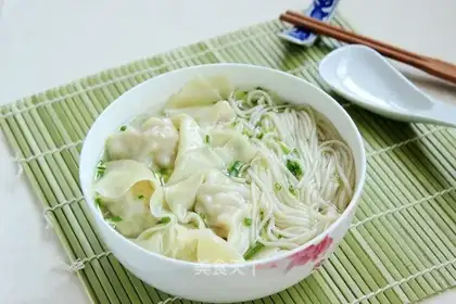 Shrimp crotch noodles