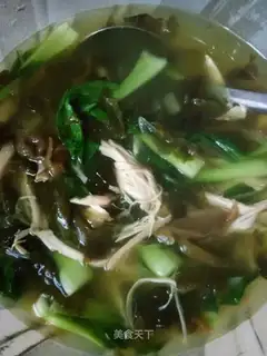 Chicken silk sour soup