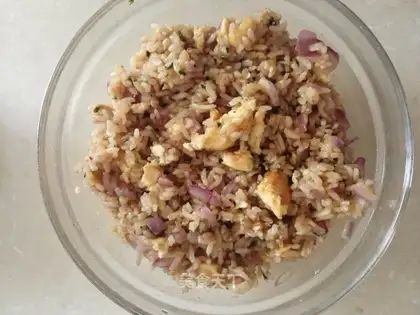 Onion egg fried rice