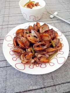 Spicy clams