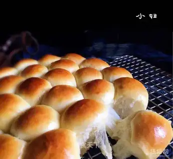 Money bread