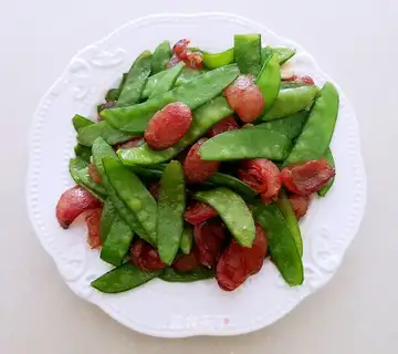 Weenie fried Dutch beans