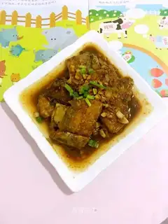 Red-fried fish