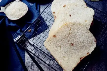 One key rice raisin bread