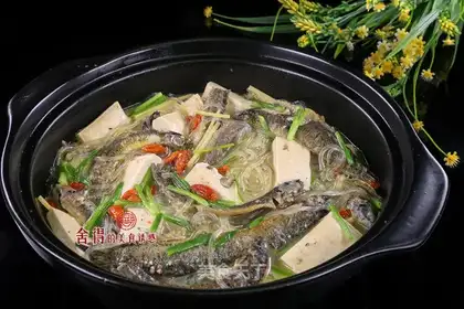 A fan of mud and tofu