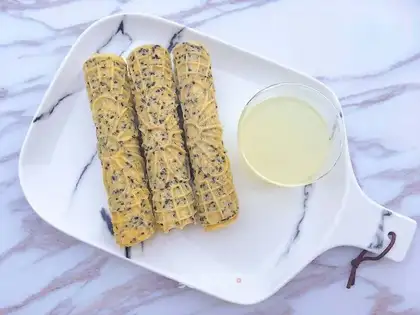 Black sesame egg rolls