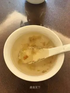 Peach geled ice cream oatmeal